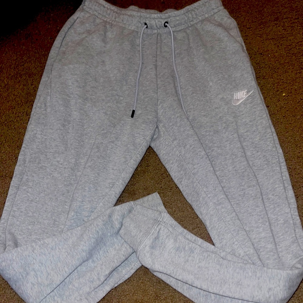 NIKE sweatpants